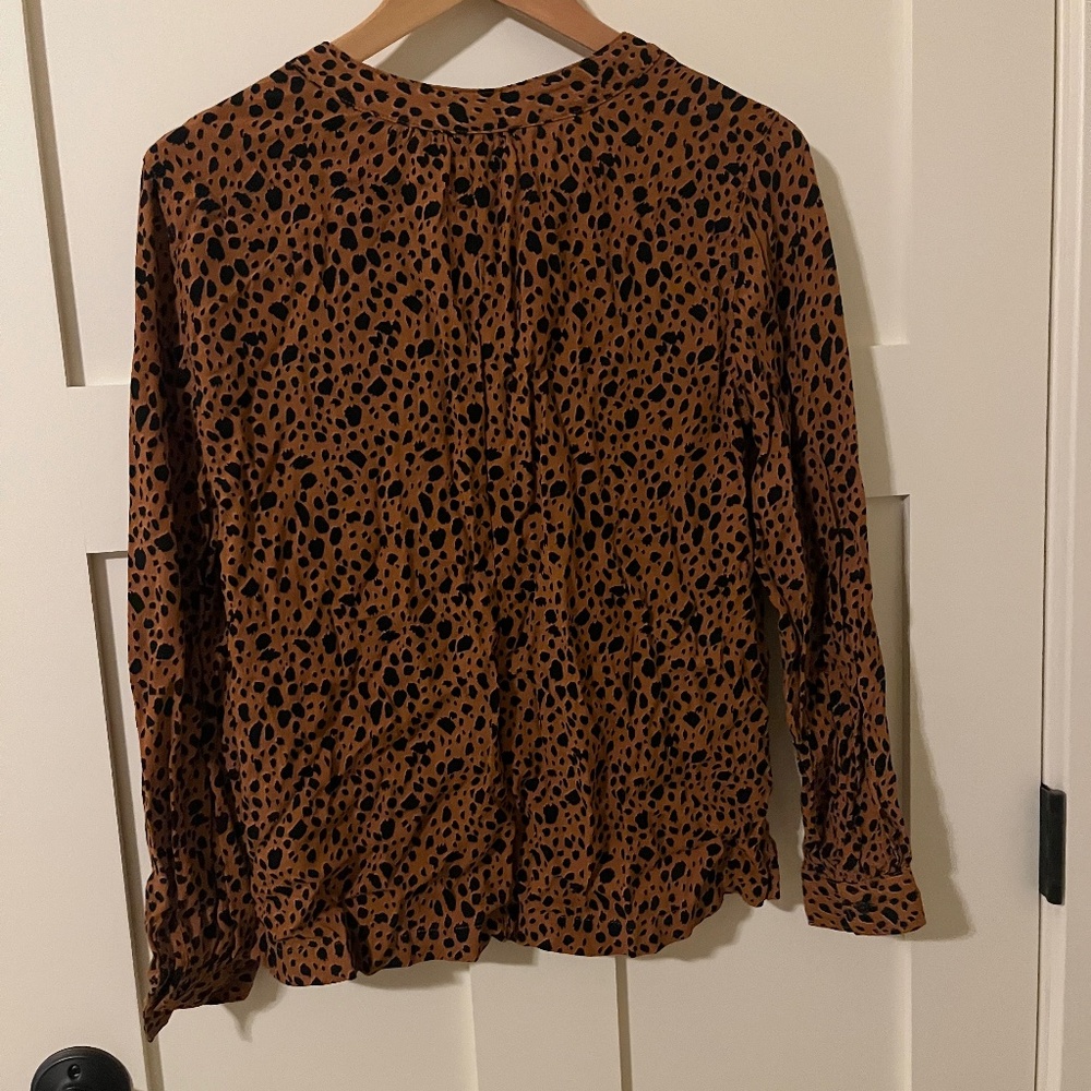 Leopard dressy shirt